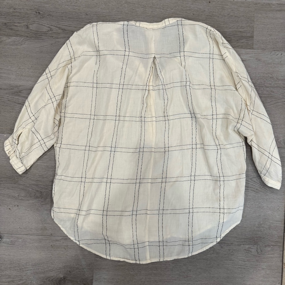 Lucky Brand Boyfriend Cream And Black Plaid Henley Tunic  Size Large - Picture 2 of 4